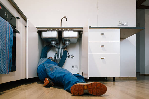 Professional Plumbing technician working in Pomona, NY